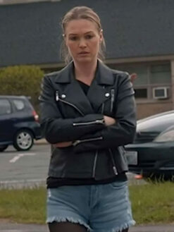 Julia Stiles Black Jacket