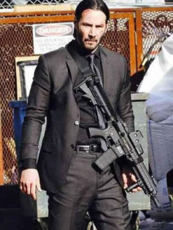 Keanu Reeves Black Suit